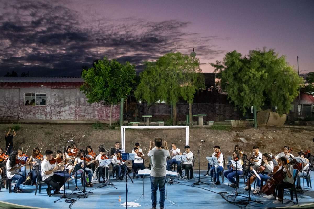 Orquesta-pequenos-grandes-musicos-1200x800-1