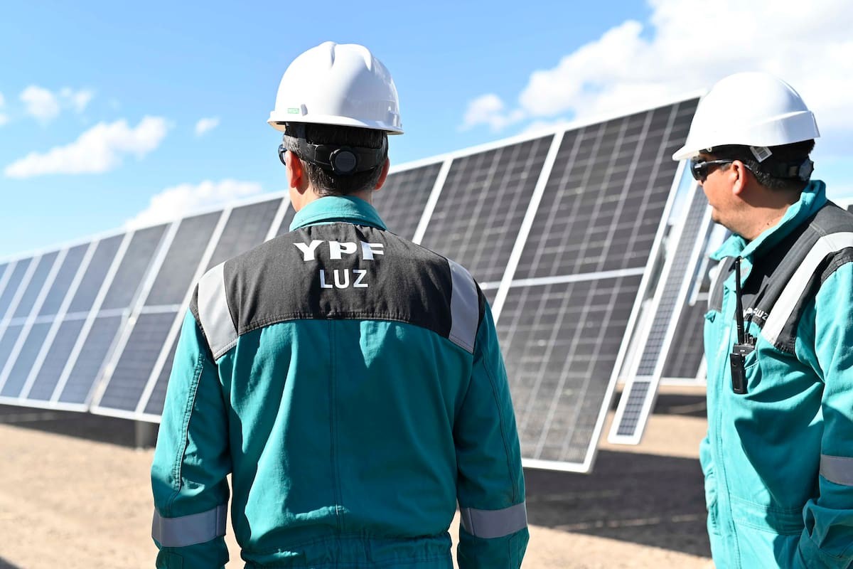 ypf-luz
